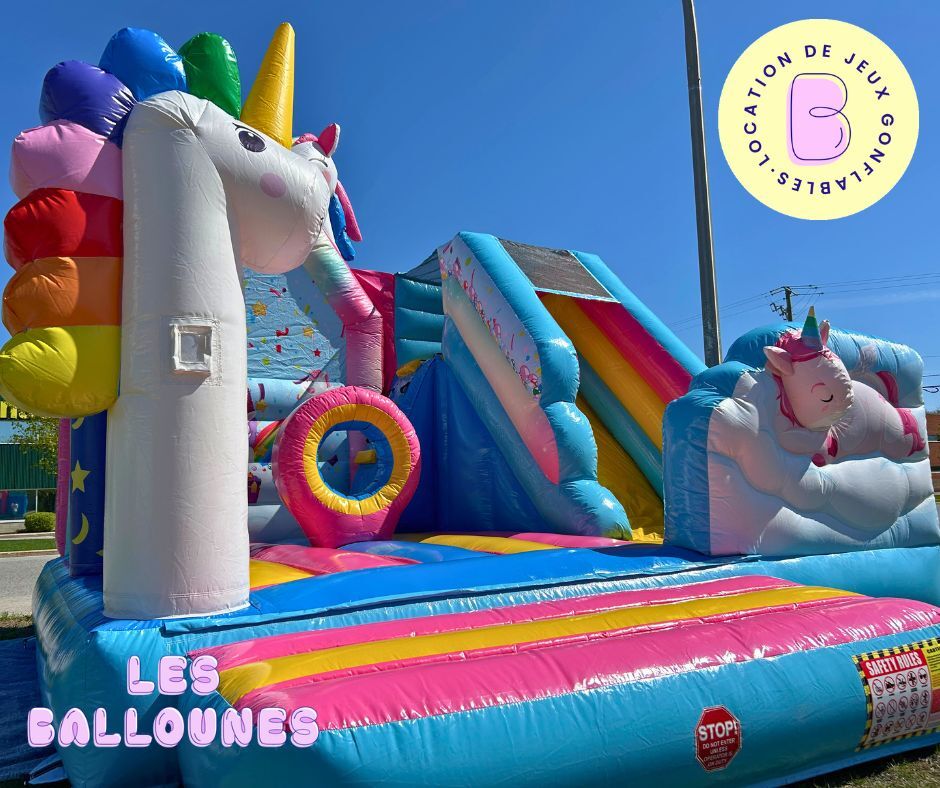 chateau gonflable la licorne géante